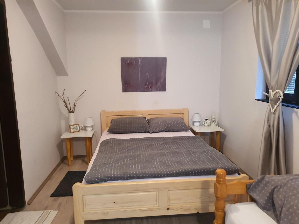 Hostelche Guest House Смедерево Екстериор снимка